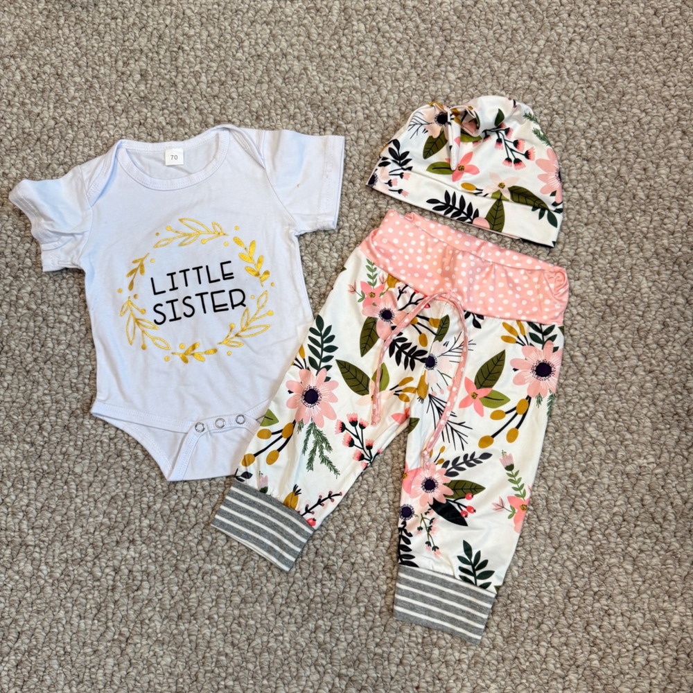 Little Sister Baby Girl 3 Piece Set Floral Pants Bodysuit Beanie Size 3-6 Months